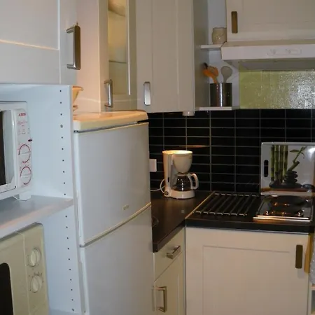Les Bastides Apartment *